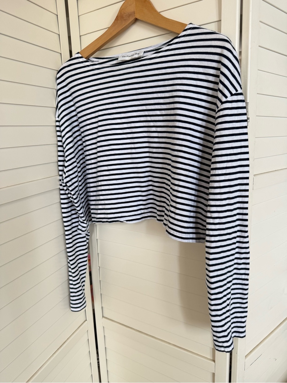 The Frankie Shop Tilla Striped Boatneck Cropped Long-Sleeve Top Tee Xs/S View 2
